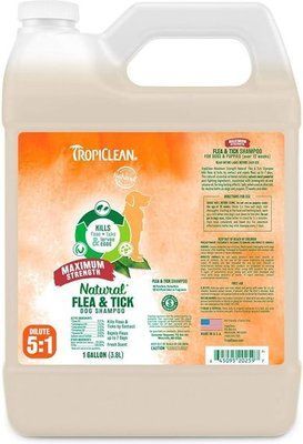 Tropiclean MAXIMUM STRENGTH FLEA & TICK шампунь від бліх, кліщів для собак та цуценят (1:5), 3,8 л, 3,8л